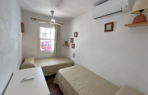 ES CASTELL 1 6 by SOM Menorca - Foto 12