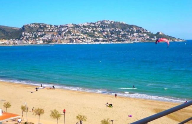 Apartment in Rosas Near Platja de Sta Margarida - Photo 28