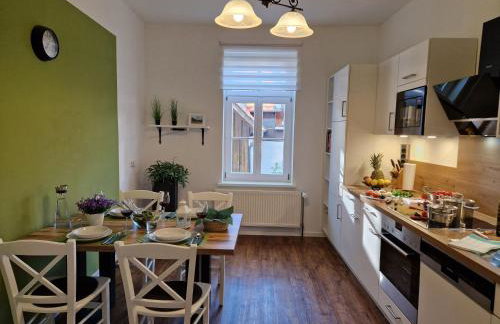 Gästeliebling, Apartment Piepmäker mit Parkplatz und Terrasse, Bahnhof fußläufig - Photo 6