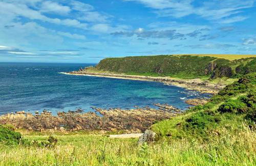 Spacious 2 Bedroom Home in Picturesque Cullen - Foto 29