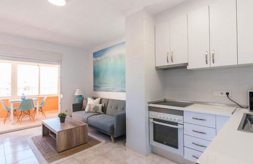 URBANIZACIÓN COPACABANA - La Manga del Mar Menor KM2 - Vistas a Mediterráneo Dormitorio doble y sofá-cama - Foto 3