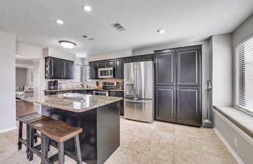 6 Mi to Dtwn! Family Home with Pool in Carrollton - Foto 2