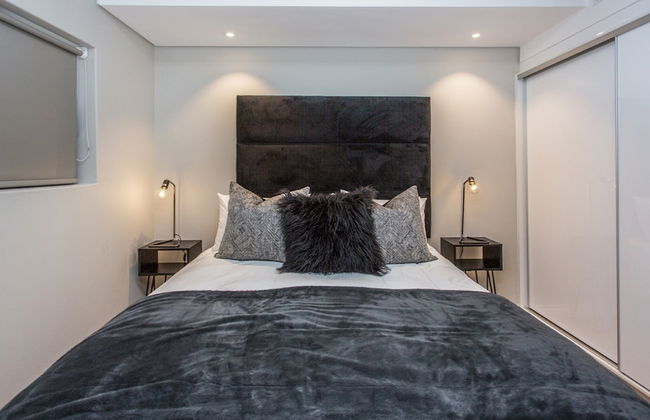 ITC Docklands - Photo 7