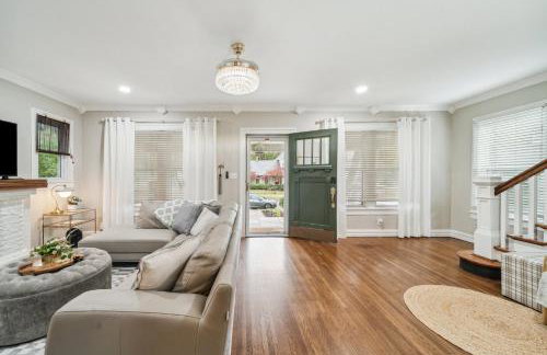 Hottub, Pool Table, Basketball, Firepit, Sleeps 8 - Photo 16