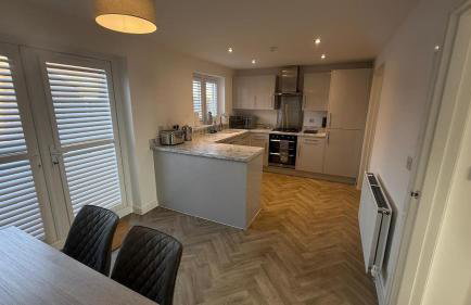 Eagle Drive 3bed House - Contractors Welcome - Fast Wifi - Photo 1