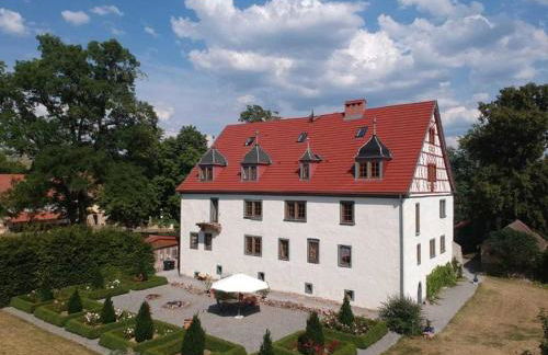 Schloß Roßdorf Ferienwohnungen & Camping - Foto 37