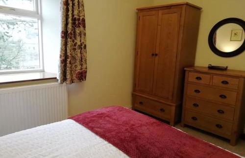 The Beautiful Bobbin - Premium Cottage with views, local walks, wood burner & pubs - Photo 28