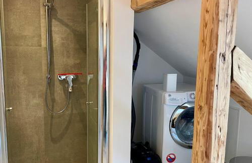 Lichtdurchflutetes Apartment mit Dachterasse zwischen Köln und Düsseldorf - Foto 21