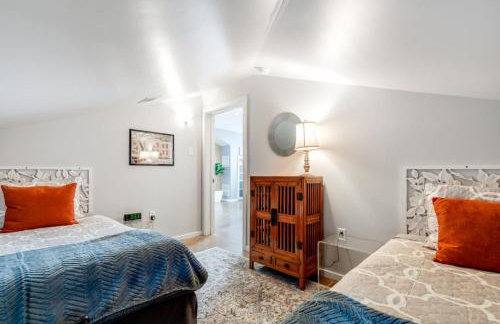 Walk Score 90!!-Historic Downtown District-2 Blocks to Famous Forsyth Park-FREE Private Parking-Huge Private Patio - Foto 16