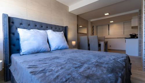 rentafive - Vistas al mar - Chalet - 2 Terrazas - Foto 3