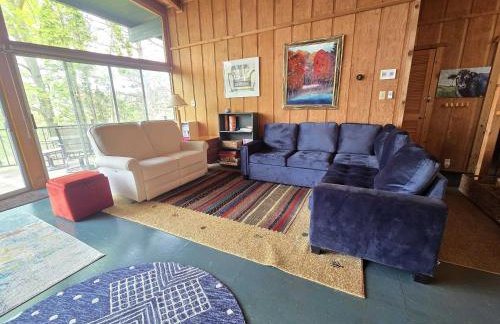 Petoskey Stone Lodge - Foto 21