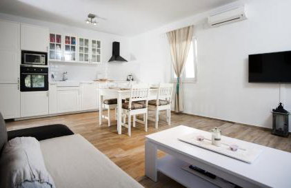 Apartments Villa Laguna with pool - Foto 40