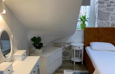 Stara kuća - Photo 23