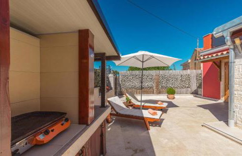 3 Bedroom Nice Home In Plovanija - Foto 6