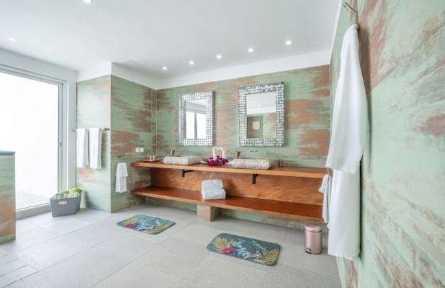 La Perla Bianca - 1 BR Beachfront Luxury Villa Offering Utmost Privacy - Foto 16