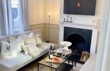 Carlton House - Photo 3