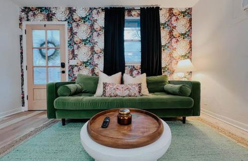 Dreami Stays East Nashville - 2BR Retreat with Cozy Patio and Mini Golf - Foto 1