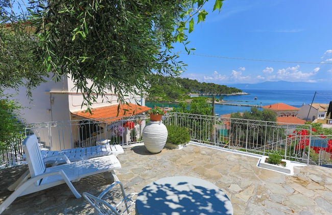 Faros Epta in Gaios With 1 Bedrooms and 1 Bathrooms - Foto 2