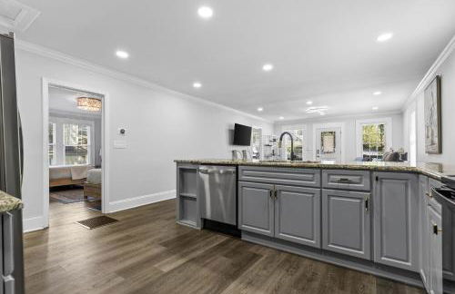 4BR Bright and Modern - Close to Everything - Foto 27