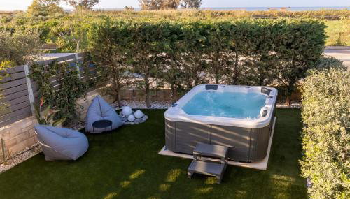 Ros Solis Luxure House - Foto 4, Garden