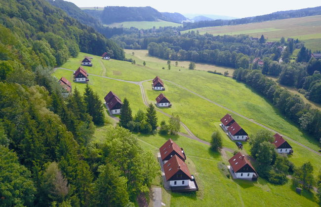 3 bedroom House in Stárkov with swimming pool and garden - Photo 38