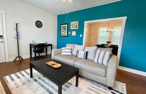 Historic & Chic Beaumont Getaway - Photo 3