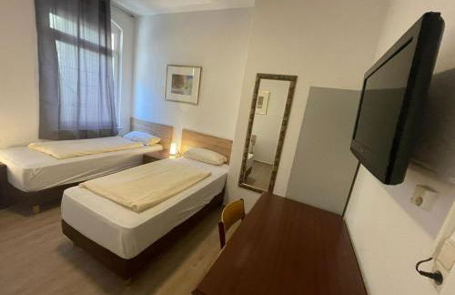 Monteurwohnungen in Linden-Mitte, nahe der B6 - Foto 1