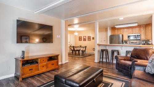 Summit Forester #47 BLDG.2 Bedrm / 2 bath Ski in Ski Out! Steps to Chair 15 at Little Eagle Lodge! - Foto 4