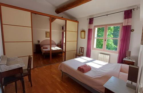 La Boissetane, maison provençale avec piscine et jardin, au pied du Luberon - Foto 4