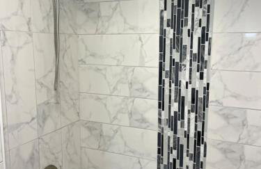 2 whole houses, Fire pit, Game room, feel at home. - Foto 43