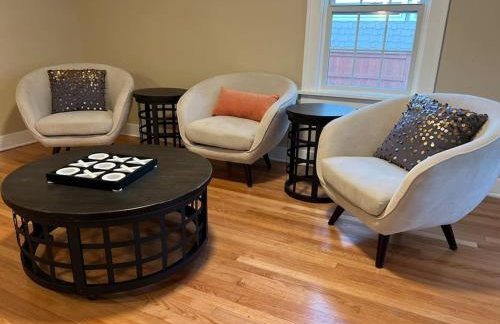 Freshly renovated home in a vintage neighborhood - Foto 11