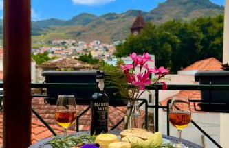 StayinMachico - Foto 1