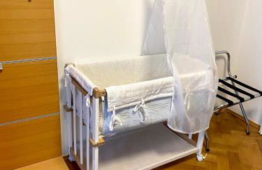 Doppelhaus- Villa Leipzig Schleußig , moderner Altbau Apartment Dachetage mit 2 Schlafzimmern und separatem Zusatzzimmer , Parkplatz - Balkon - Kamin - Eicheparkett - Arbeitsplatz - Foto 32