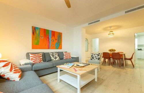 Charming 2 Bedroom Apartment with FREE PARKING close to Torre del Oro by Ocityzen - Foto 9