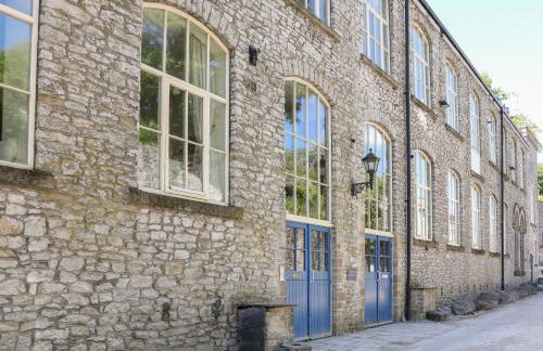 Wye Apartment, Litton Mill - Photo 2