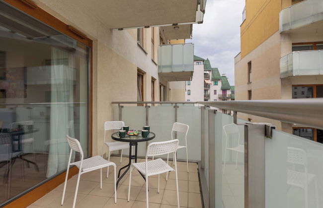 Apartment With 3 Rooms Bemowo by Renters - Foto 26