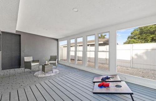 Sunny Palmetto Oasis: 4br Home With Private Pool 4 Bedroom Home by RedAwning - Photo 90