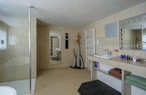 The Retreat Tranquil Countryside Apartment - Photo 37