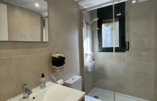 Casa Adosada Acogedora - Con Parking - ES-9-187 - Foto 21