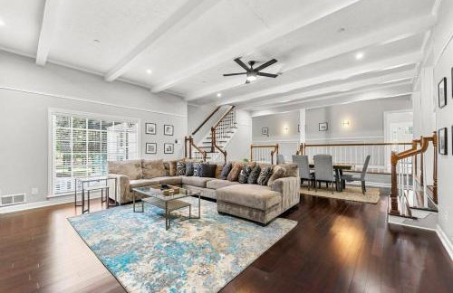 Mansion With Private Pool Basketball & Tennis courts - Foto 32