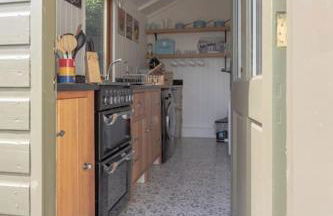 The Stable - cottage with a spectacular lake view - Foto 21