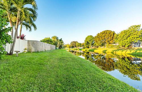 Heated PoolFire PitOutdoor KitchenCorn Hole - Foto 50