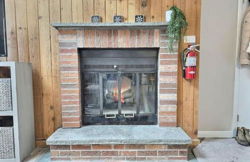 BearNecessities- AC, Pool, Hot Tub, Gym, Sauna - Foto 28