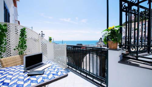 Maison Escher - Photo 1