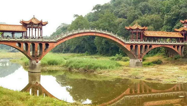 Un pont classique à Leshan