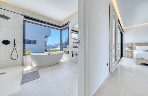 White House - Fire pit and Private pool By Lanzarote Vacation Homes - Foto 24