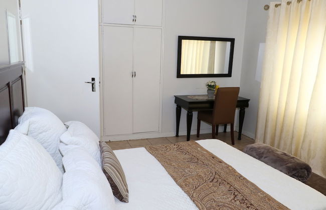 Eastlea 3-Bedroom Apartment - Foto 3