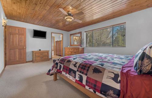 Country Club Cabin with Hot Tub - Foto 14