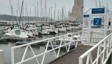 Vintage Sailboat in Belém - Photo 4