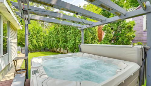 Saratoga Springs Home with Hot Tub Walk to Downtown - Foto 2